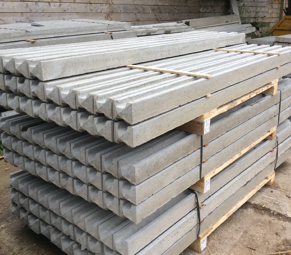 Concrete-Slotted-Posts